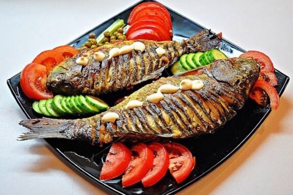 Secondo la dieta giapponese, puoi cucinare pesce al forno con verdure